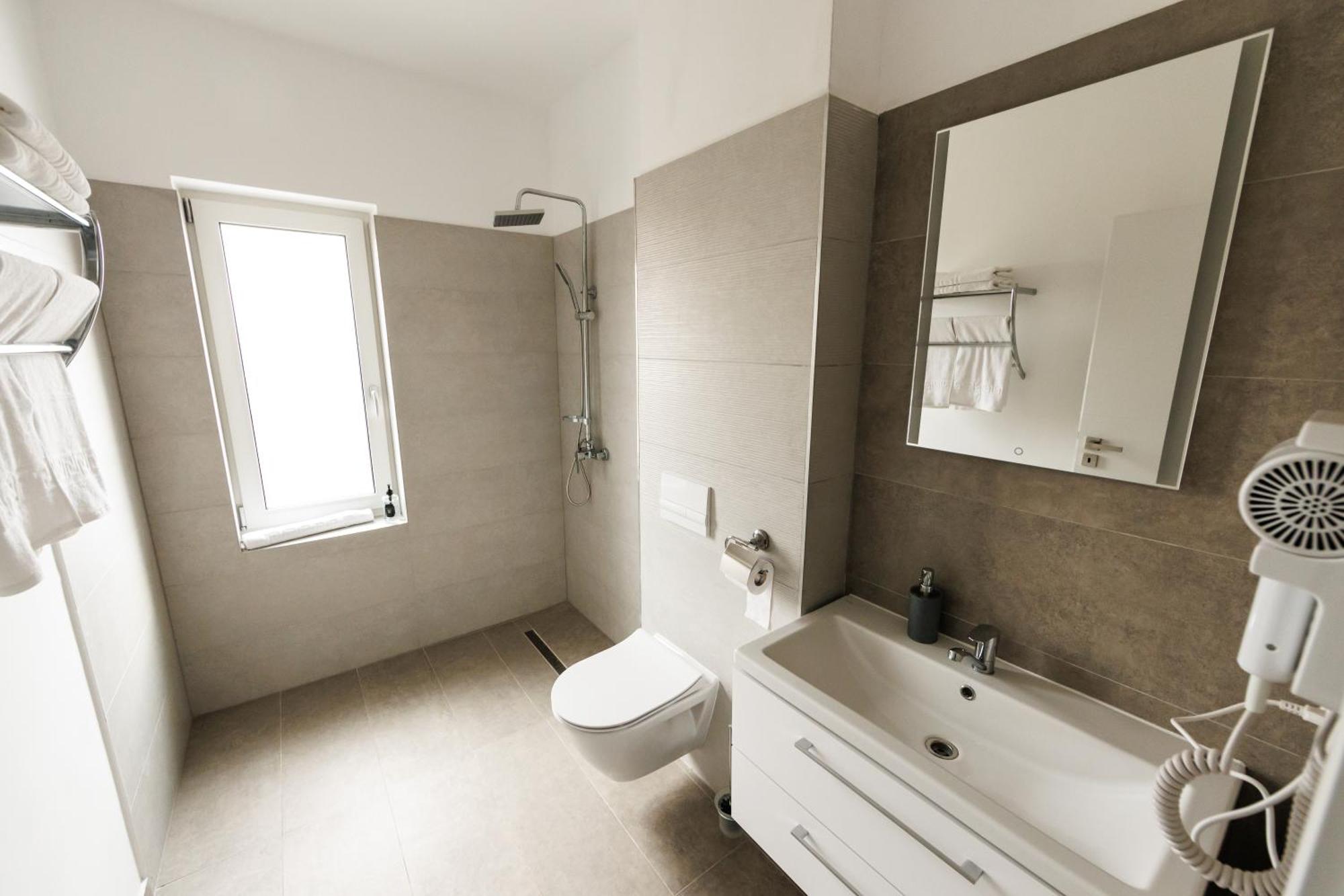Apartment Visaj Nova